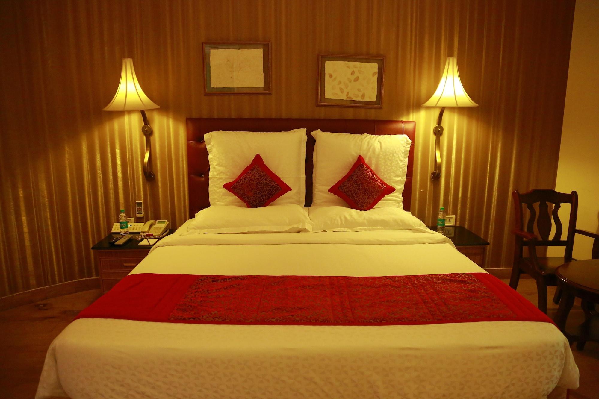Saj Earth Resort & Convention Center , Kochi Nedumbassery Exterior photo